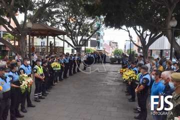 Telde despide con honores y lágrimas a su agente Martín Calzada (Foto Francisco Javier Santana)
